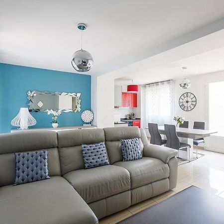 Logement 004 A 300M De La Gare Mantes La Jolie Luaran gambar